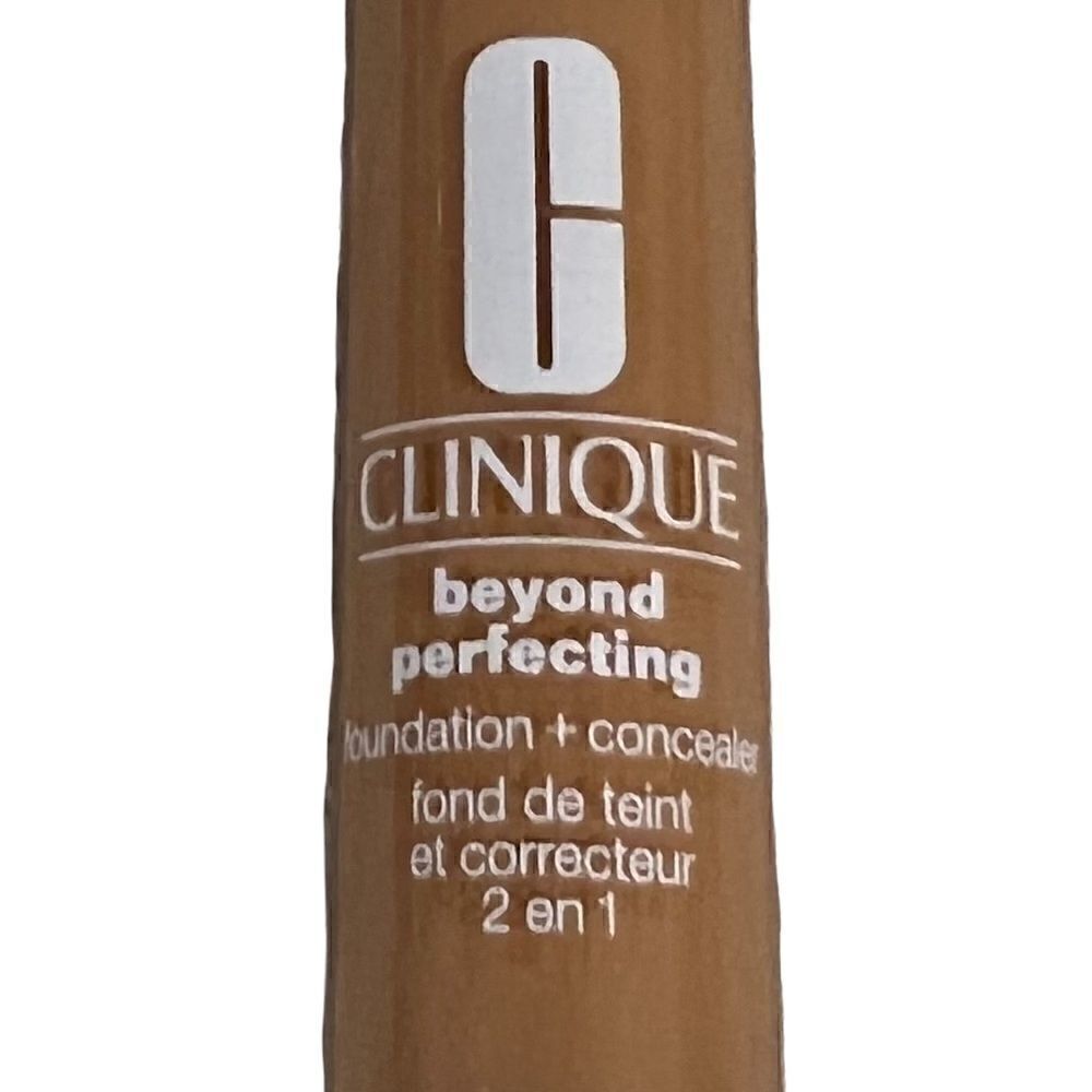 Clinique Beyond Perfecting Foundation & Concealer